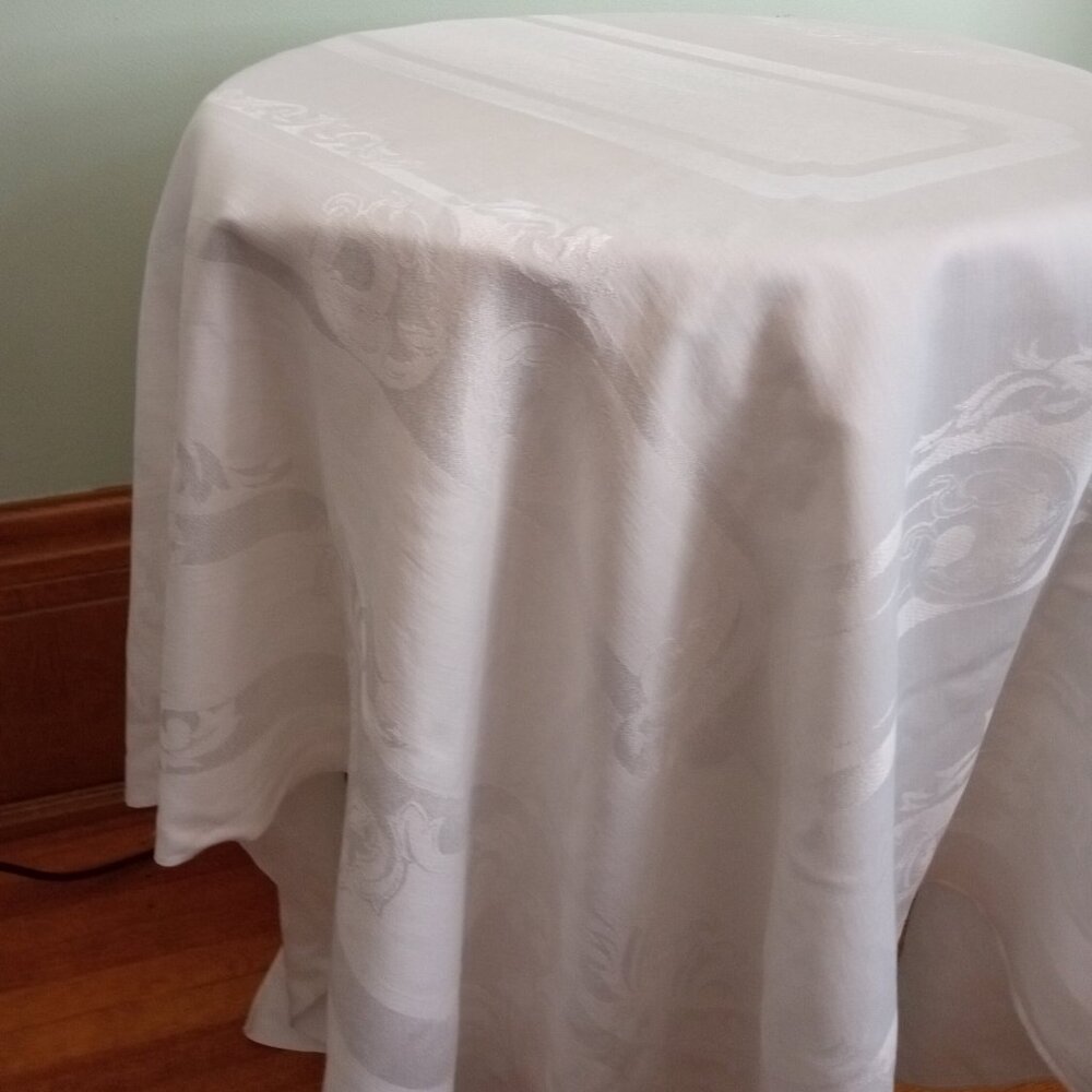 White Damask Tablecloth Cotton Square  125 cm x 156 cm Table Linen Vintage